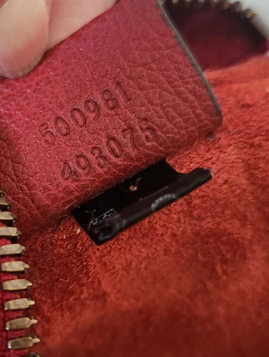 Gucci Calfskin Red Leather Portfolio Clutch - Picture 7 of 10